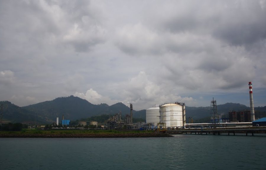 Le port de Merak